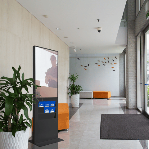 Smart Line Digitale Infostelle / Totem mit 6 x A4 Regal - bannerama